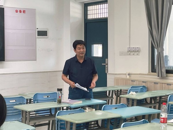 英语1_副本.jpg
