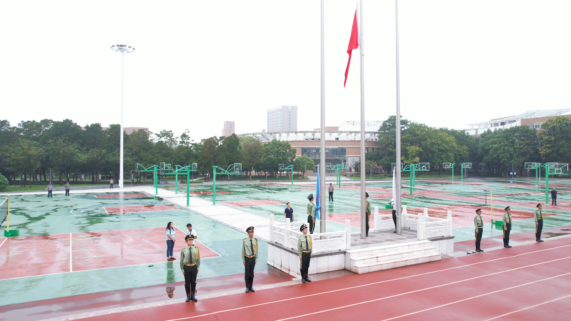 MVI_6341.00_05_35_05.Still002