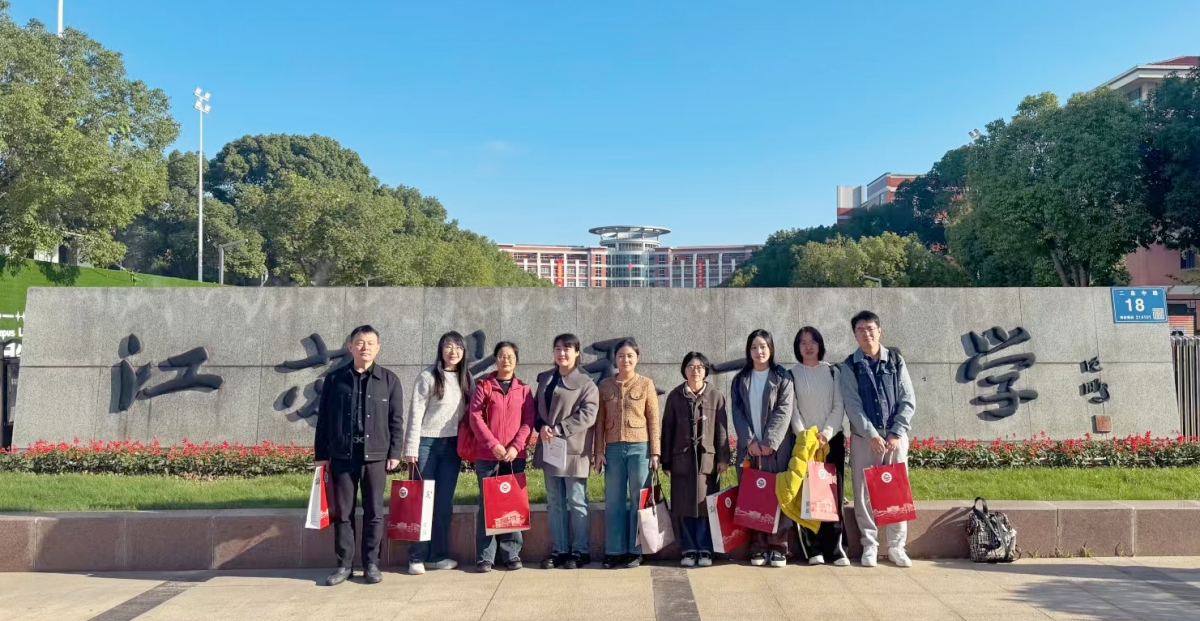 单独放在前面_副本