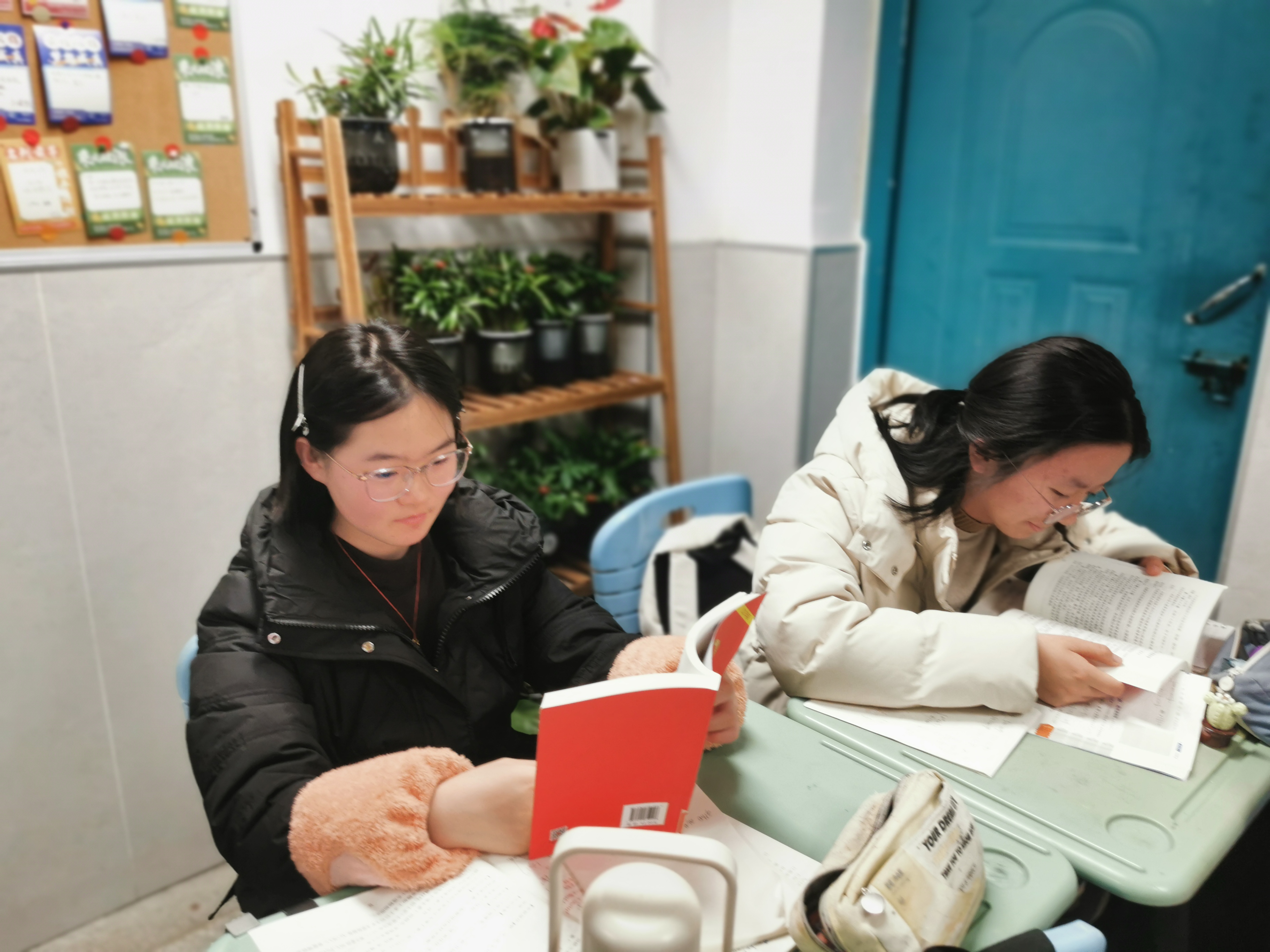 FD9CFF922BCE253B220E6B74DC172AE6