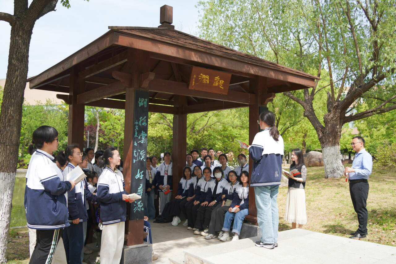 DCB239A7567E4A8086C3072799612188