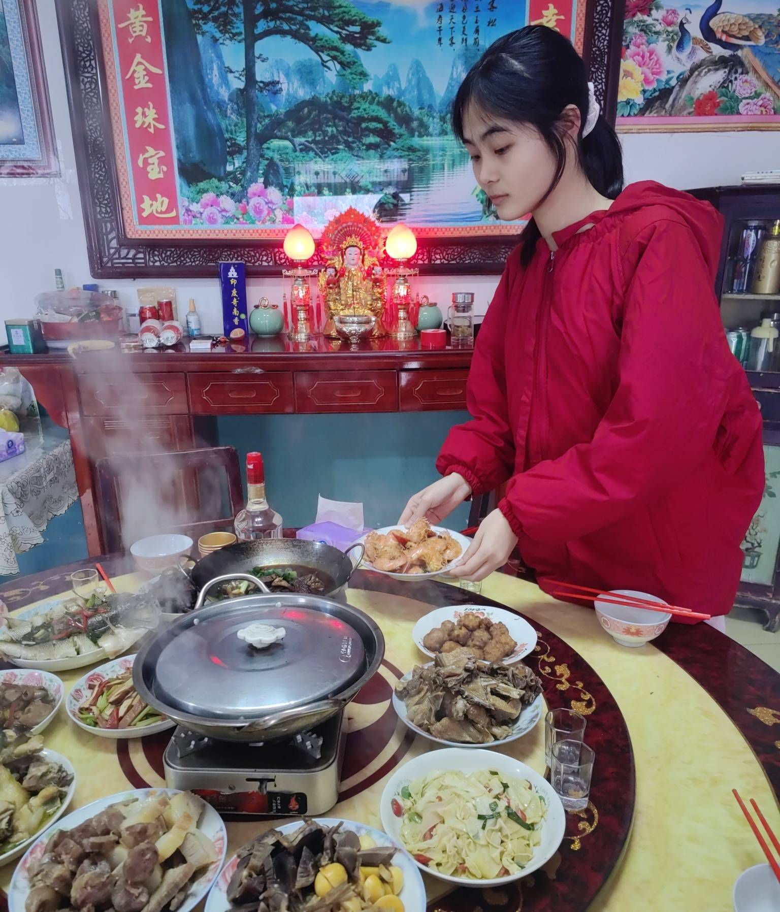 NR8AVjViQ1FBM016QTBNVFl4TnpHNEI1TnBWdnQxR3chIQUAcXVuZ3o!