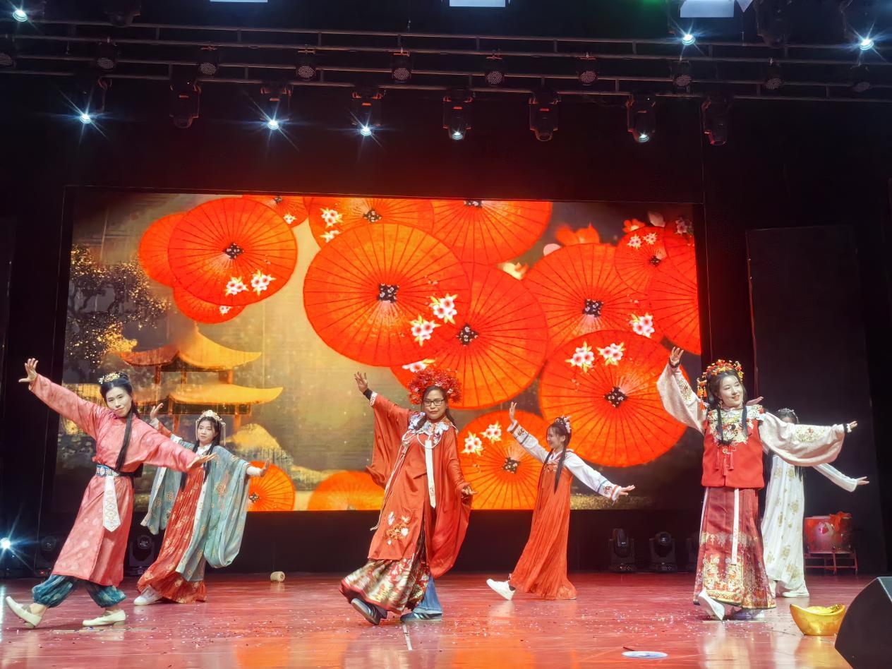 abe2a29e8161b4016083d2f876545d1