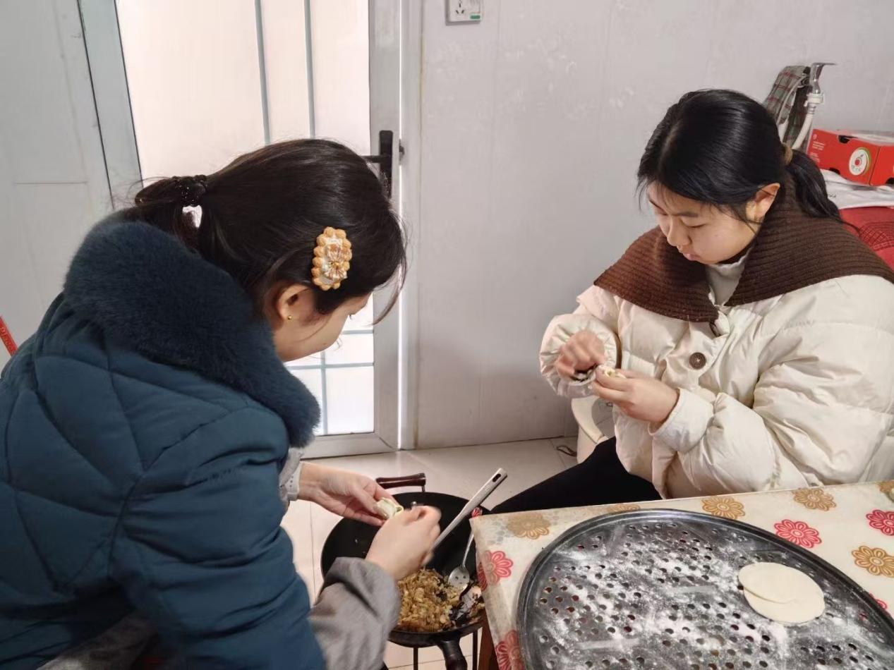 c85187ba92d86201b2a0e31ce43549e