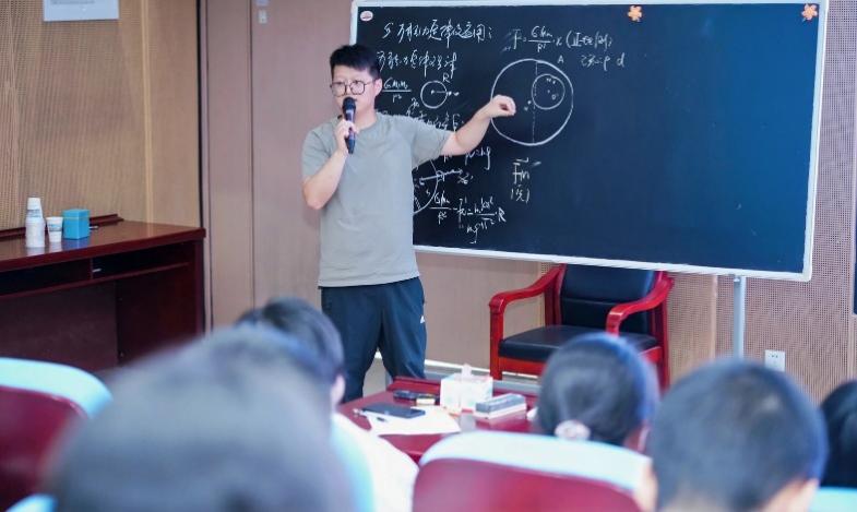 人在电视前玩游戏
AI 生成的内容可能不正确。