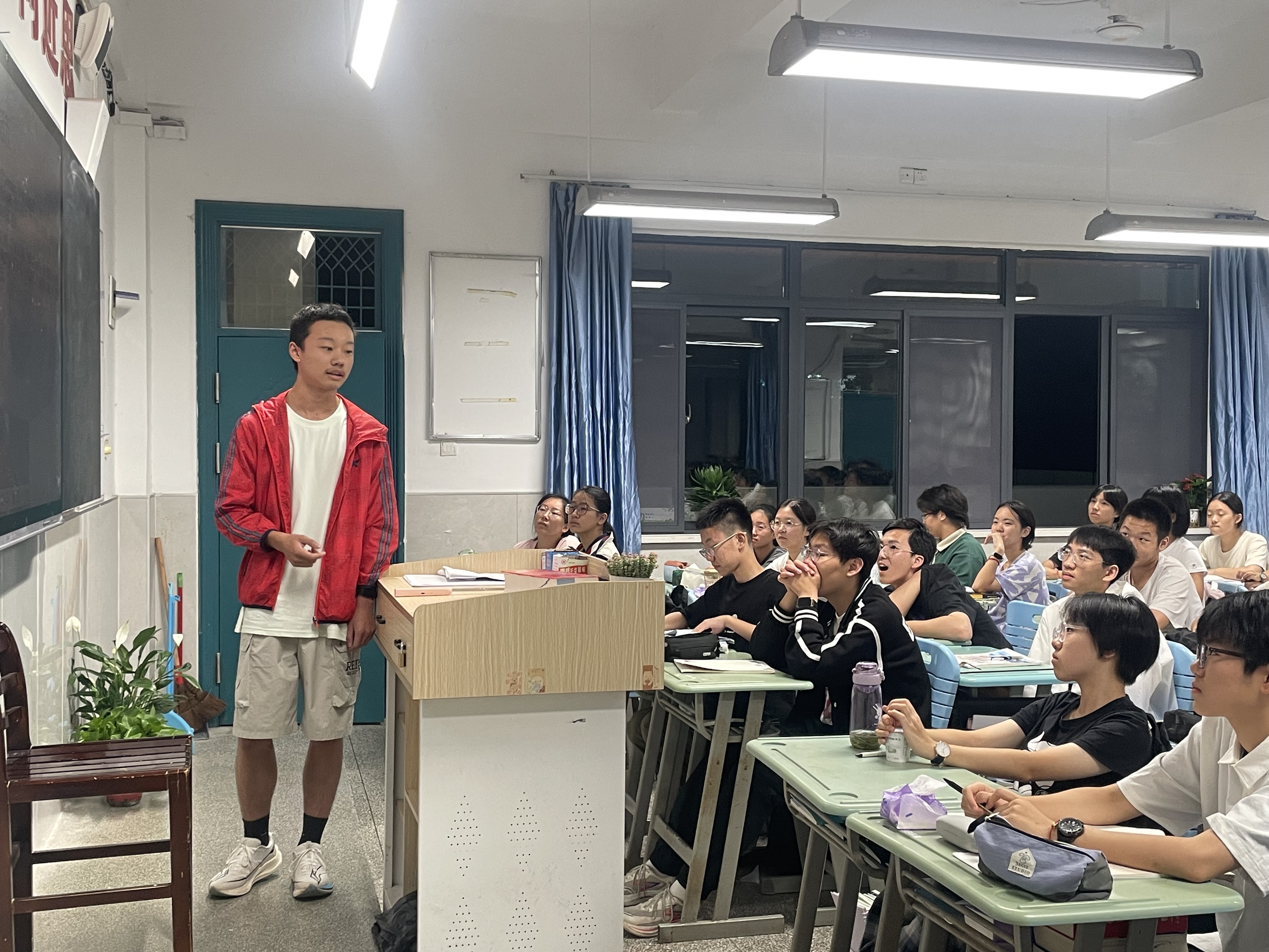 0F672BCFB647F530B0A2FE75541DE55F