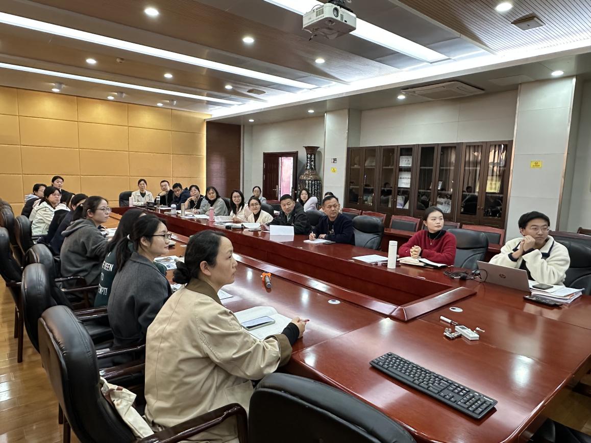 03fbdd1862ff89b3bb934ce95a1389bc