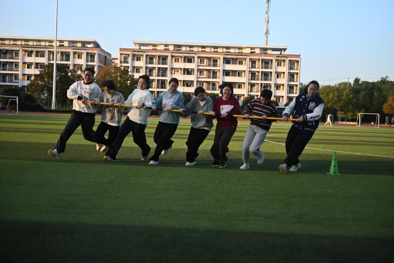 2FE82E5C0A7C555FDAE03856905EB615