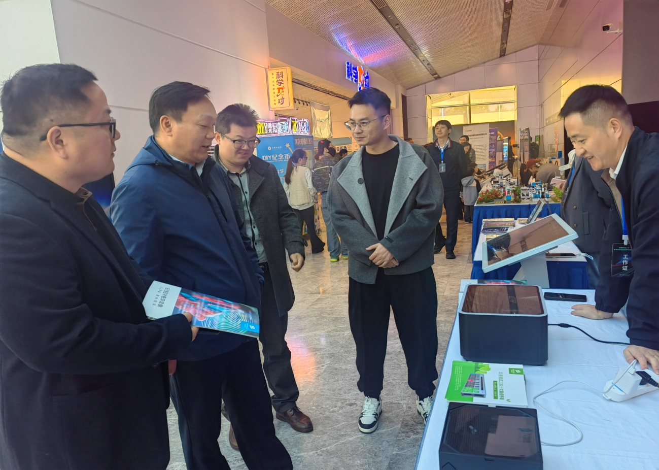 f1741a366cf2caf2e692d35a2ec0d80d.jpg f1741a366cf2caf2e692d35a2ec0d80d.jpg