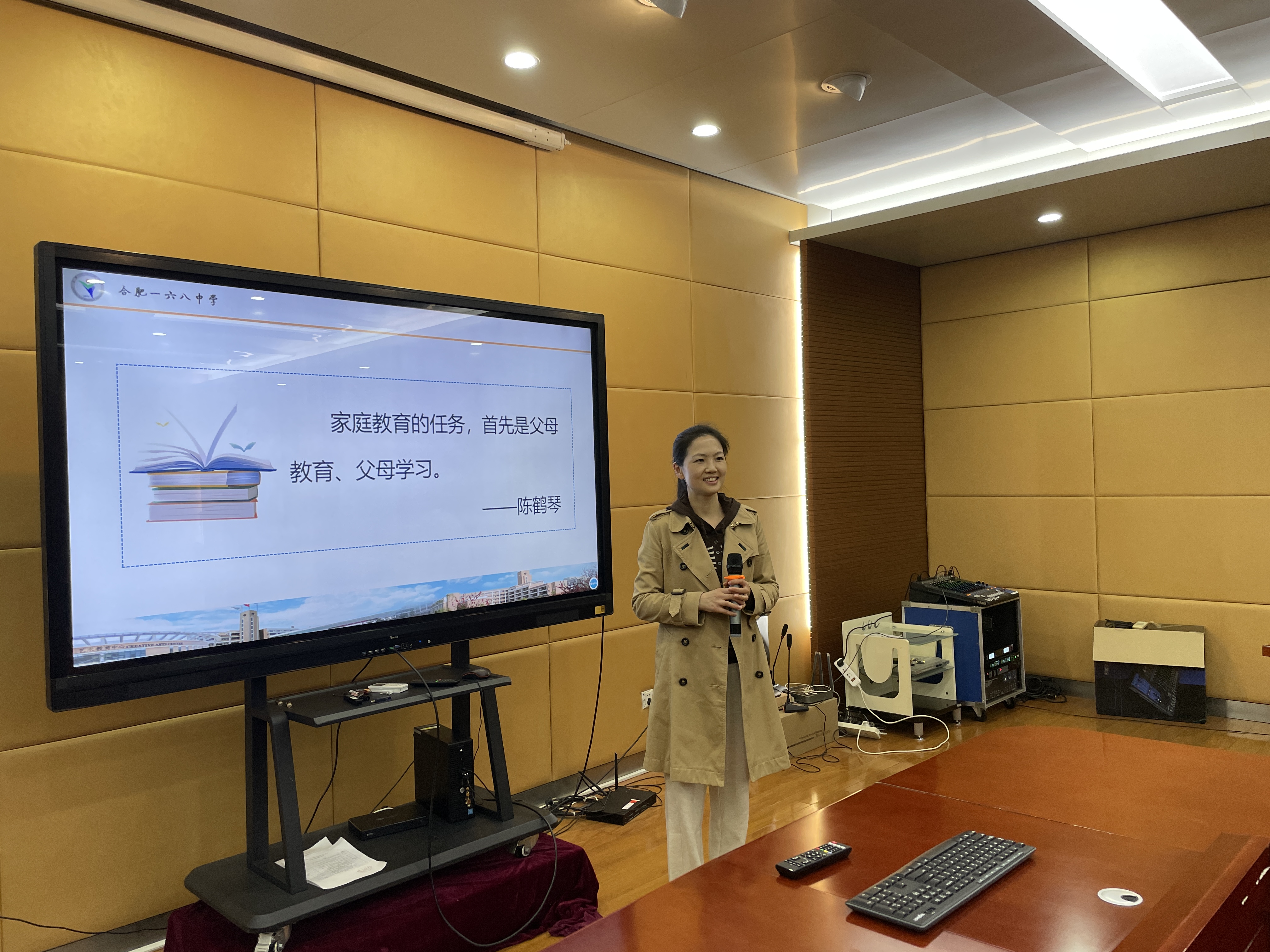 dfb671ea1419fef2bc21ec5a08186b7f