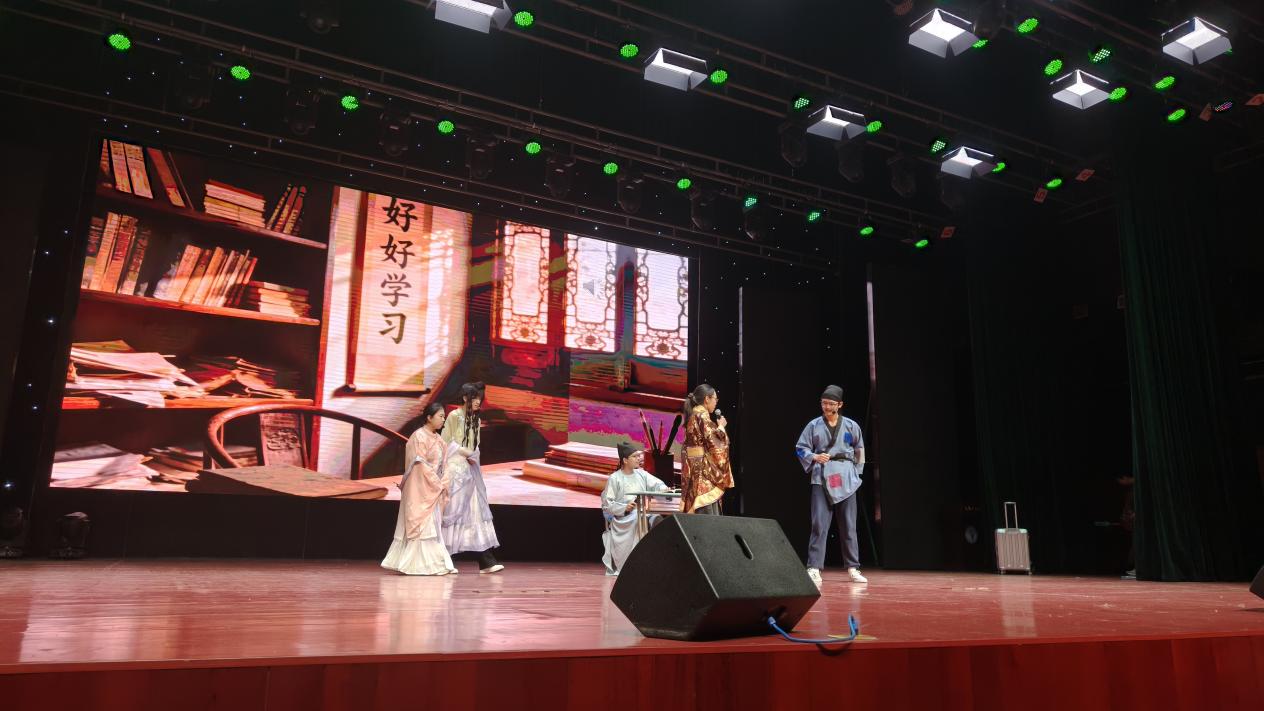 22ab3a41c9779bb65508dc53ff671ae