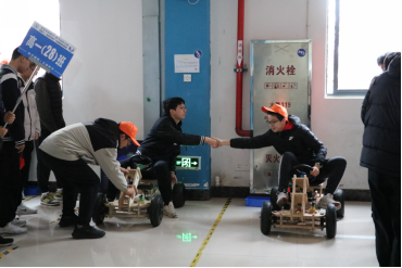 2025-12-13 22:09:12.363000