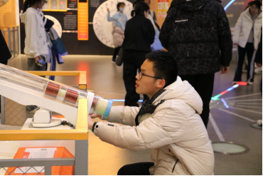 2025-12-13 22:09:42.102000