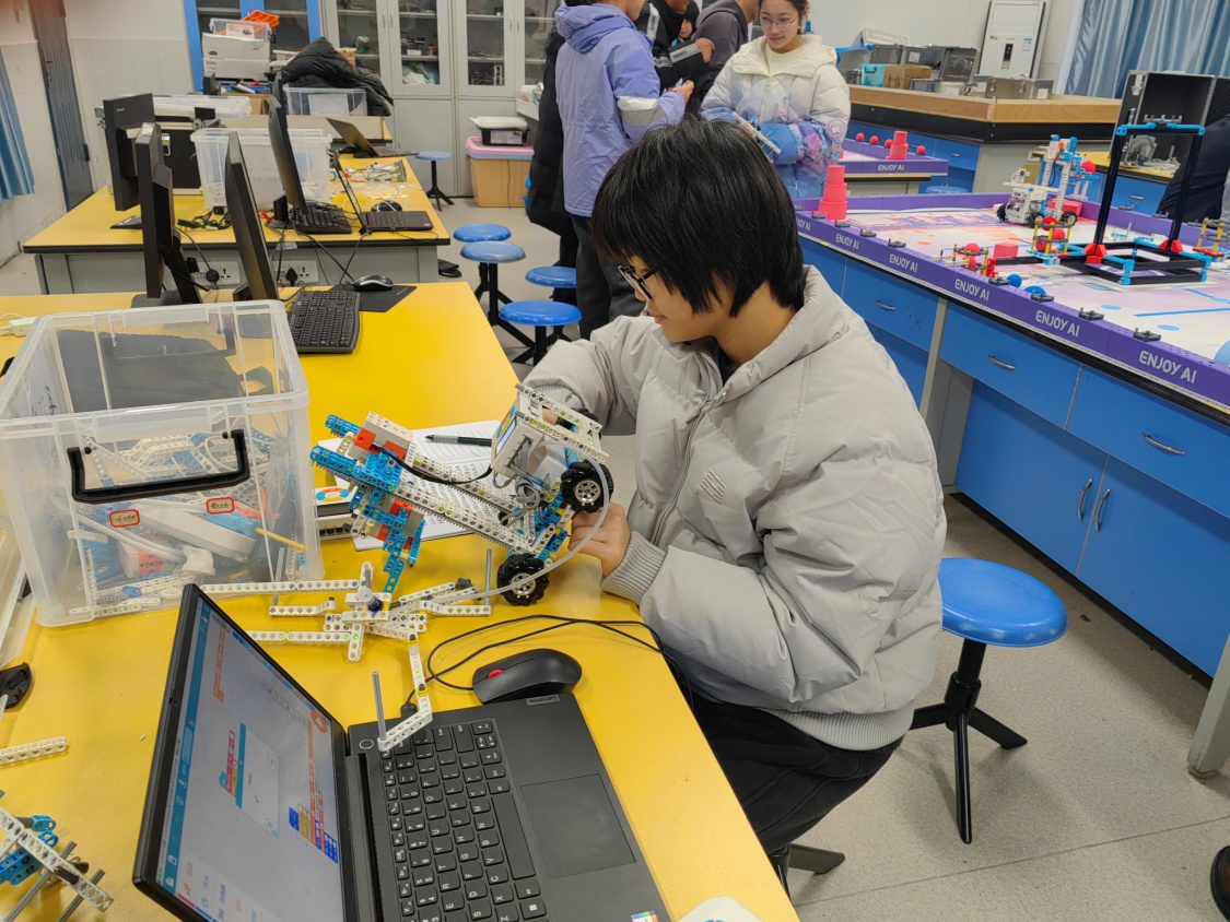 C:\Users\Administrator\Desktop\25年科技节图片\996541163c0adce60cf04a0cd6759163.jpg C:\Users\Administrator\Desktop\25年科技节图片\996541163c0adce60cf04a0cd6759163.jpg