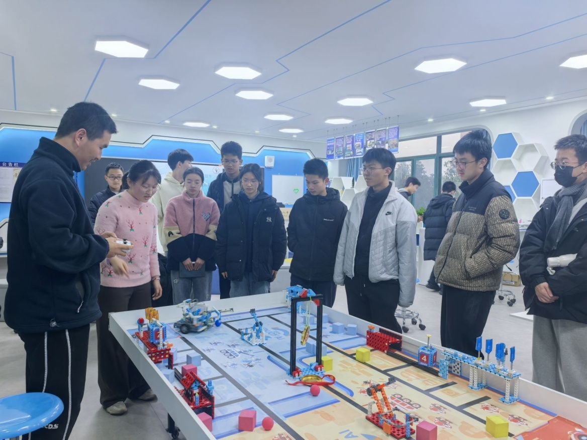 C:\Users\Administrator\Desktop\25年科技节图片\9e2cd99c88bd1447d04255fac9f3c18b.jpg C:\Users\Administrator\Desktop\25年科技节图片\9e2cd99c88bd1447d04255fac9f3c18b.jpg