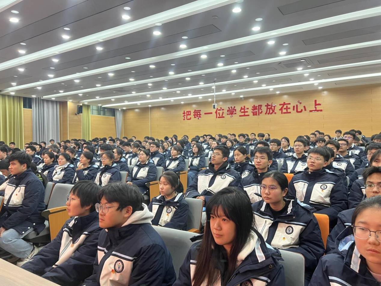 [8VUJOA6S4MGLB[KI]$O6RX_tmb