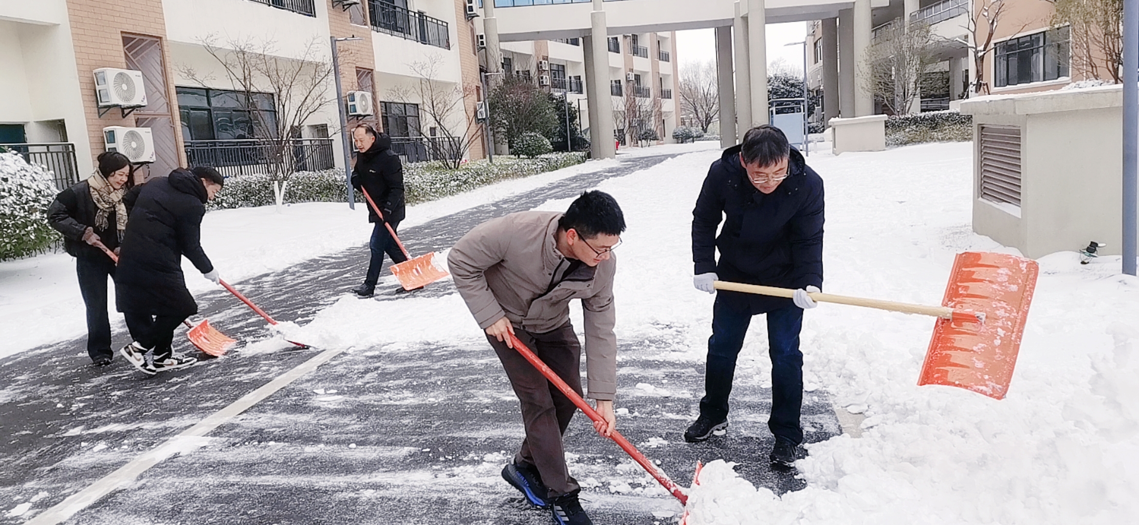 F6964BAA3FC8C5EB685FCE5494599E31