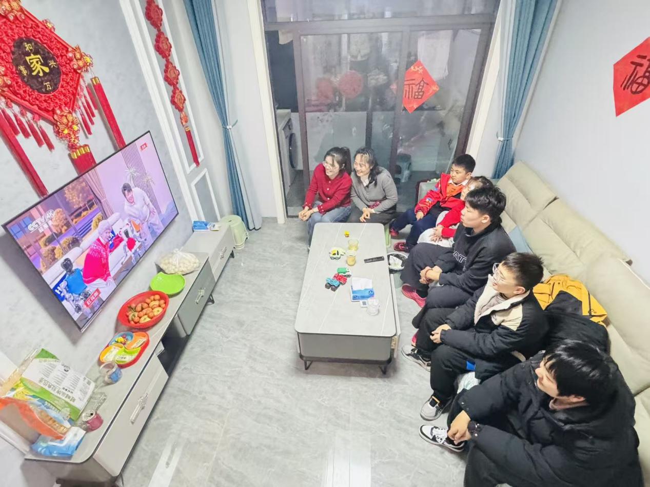 09ec7af6f96fd20f42ae7f0fec2be898