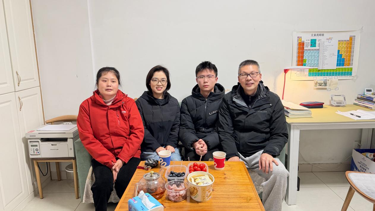 4D3AFB8B4E590600E445DFCCCD2CD1CA