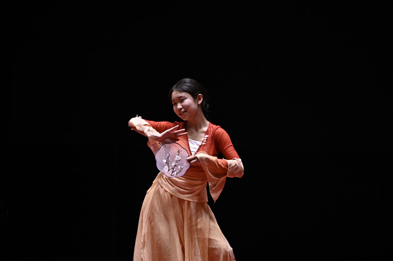 354355CF58A23650F106103237957593