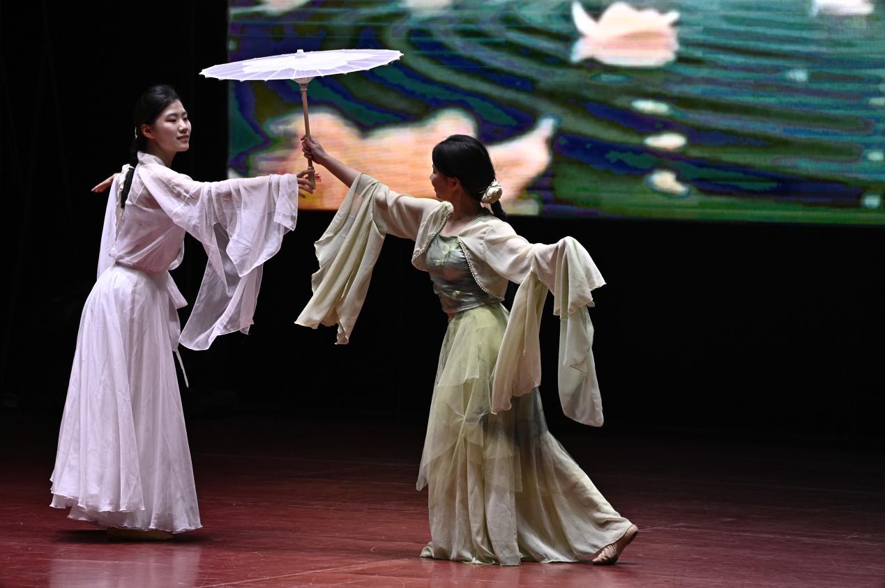 A0CA7BB04AA3A0965919838FC1D45E84