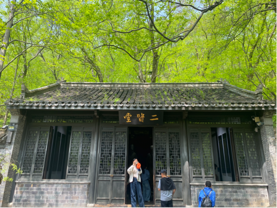 2026-04-10 19:56:25.298000